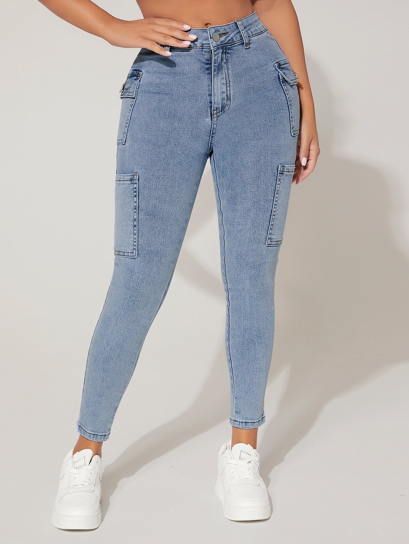 Flap Pocket Side Skinny Jeans