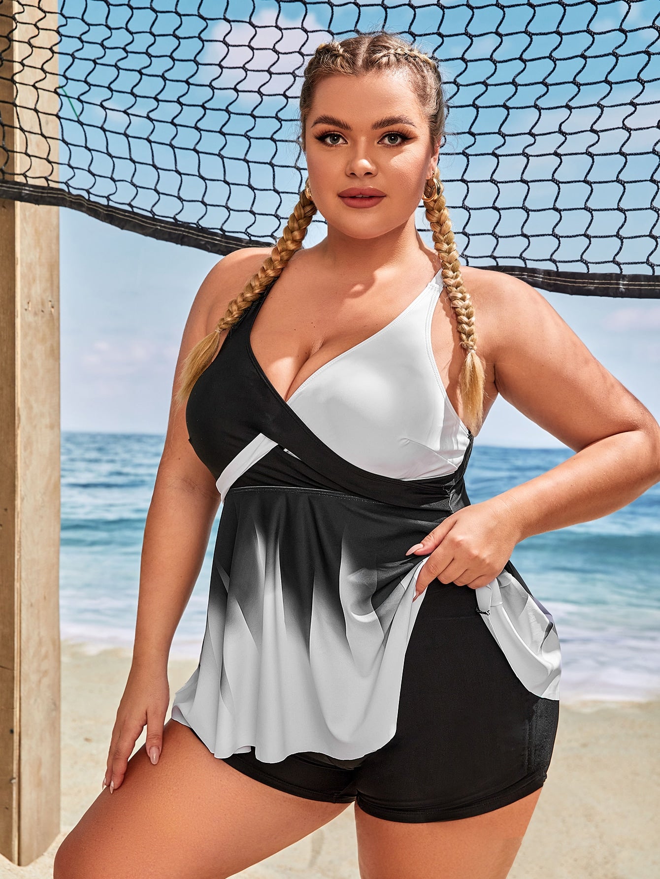 Plus Color Block Flounce Hem Bikini Swimsuit - Premium Plus Size Tankinis from ZOETOP BUSINESS CO., LIMITED - Just $59.40! Shop now at Nick's Bay Company