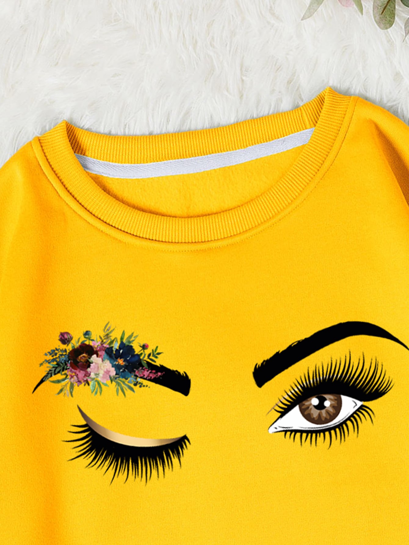 Floral And Eyes Print Thermal Lined Sweatshirt