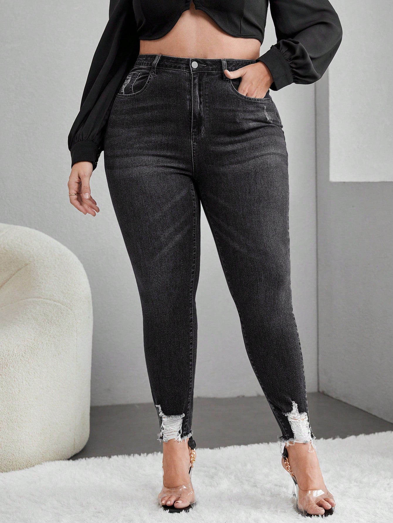Plus Size Tight-Fitting Jeans With Frayed Hem