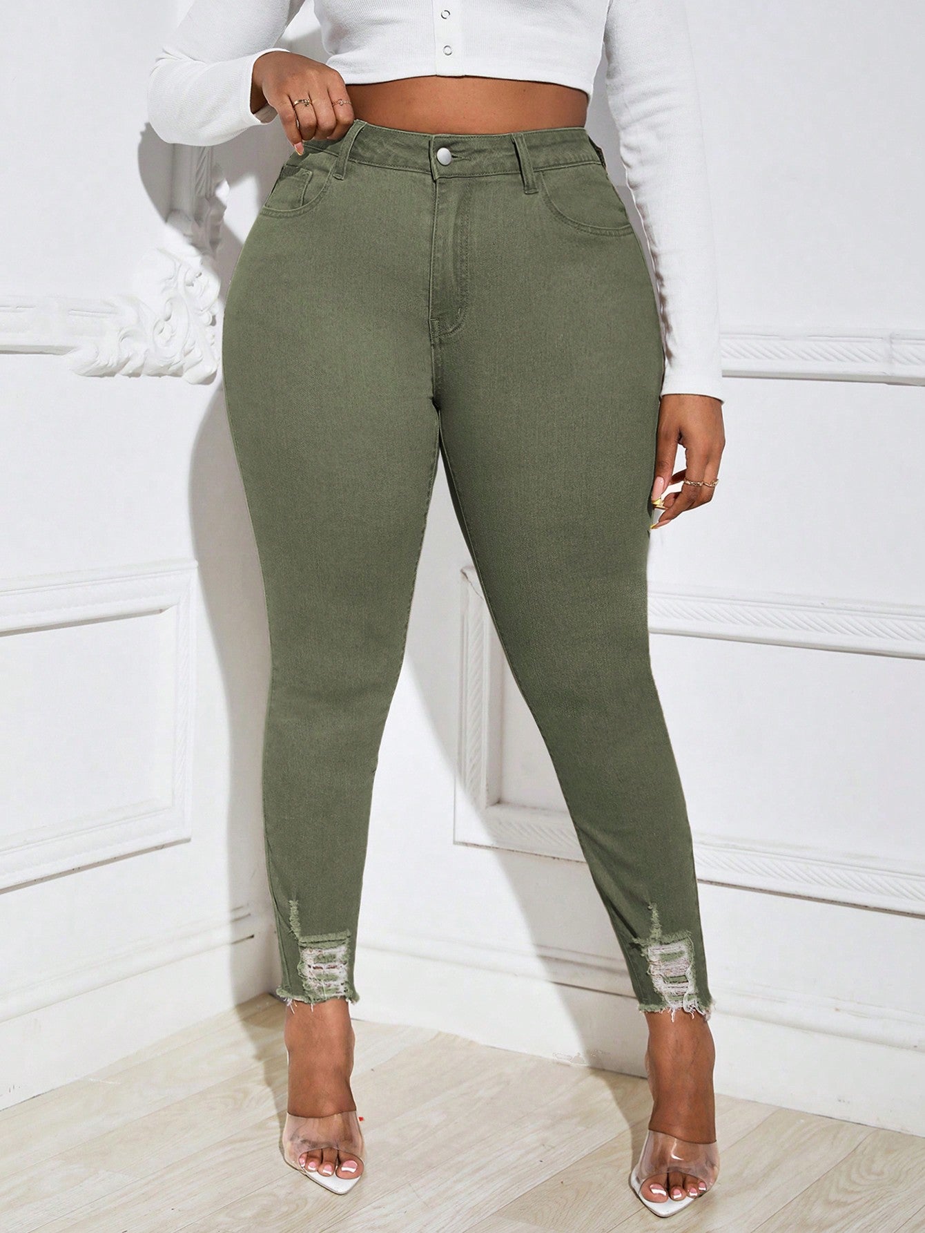 Plus Size Tight-Fitting Jeans With Frayed Hem